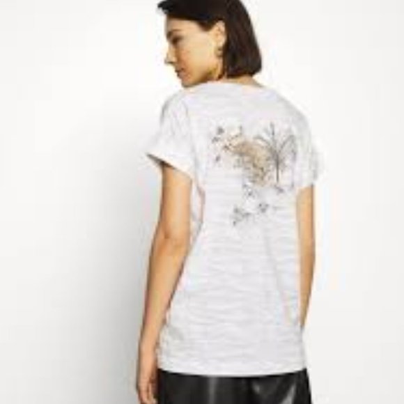 All Saints White Short Sleeve Tee with Tiger 🐅 Design - Picture 3 of 9